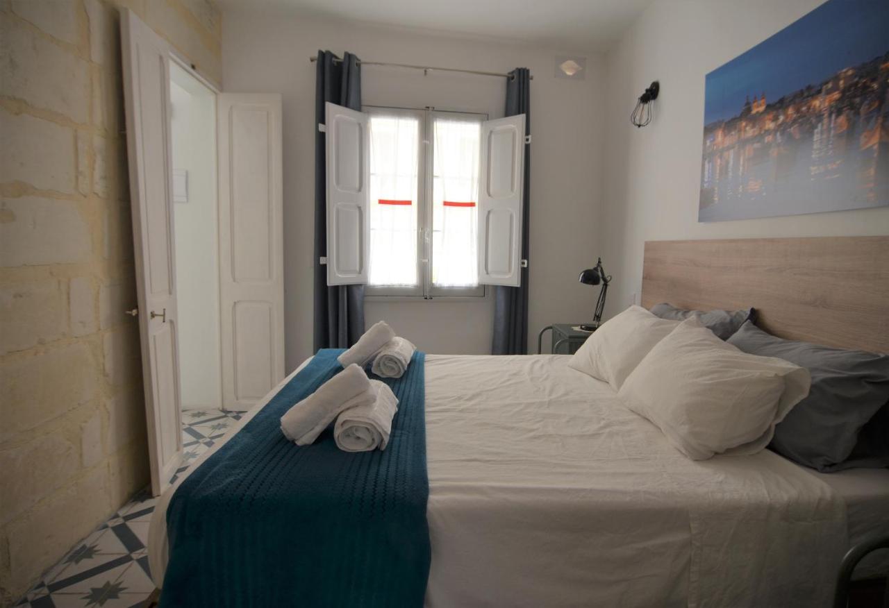 Citta Cospicua Suites Exteriör bild