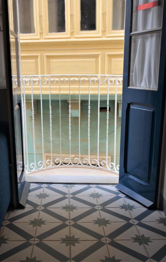 Citta Cospicua Suites Exteriör bild