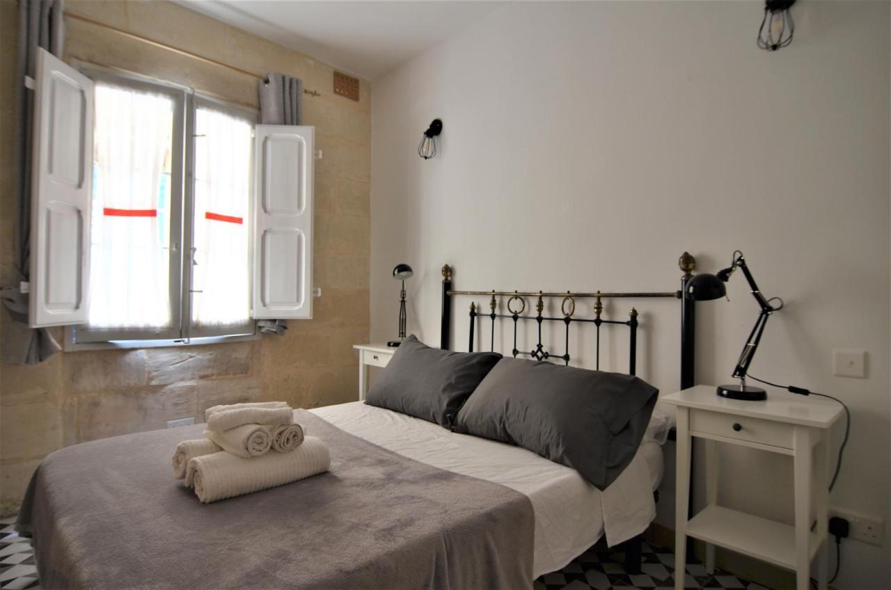 Citta Cospicua Suites Exteriör bild